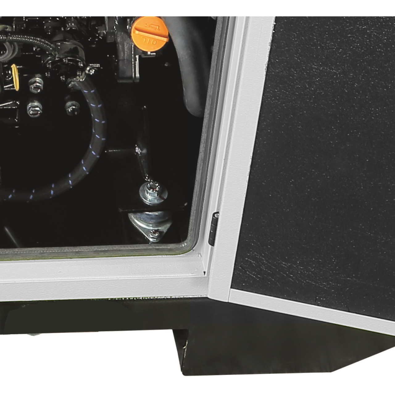 Stromerzeuger  P 18000 - TYA ISO AVR 230V / 400V - DIESEL - E START Mietgerät